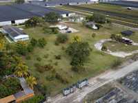 House 2430365855