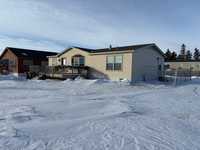 House 2380891905