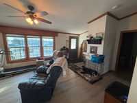 House 2380891950