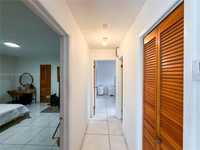 House 2382731310