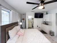 House 2382731355