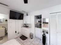 House 2382731357