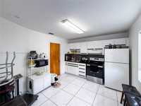 House 2382731299