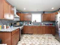 House 2493281775