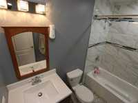 House 2493281811