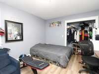 House 2493281829