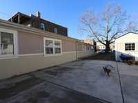 House 2493281569