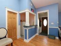 House 2493281740