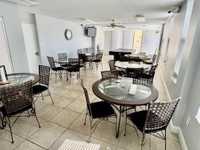 House 2404774131