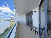 House 2446430656