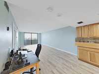 House 2446430711