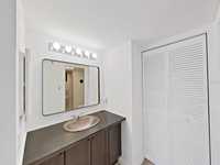 House 2446430720