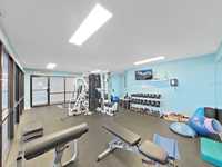 House 2446430828