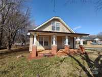 House 2415888101