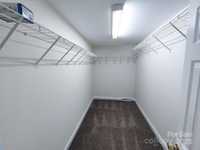 House 2415888201