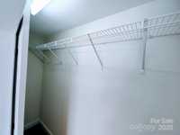 House 2415888251