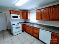 House 2415888136