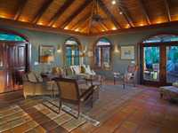 House 2414475166