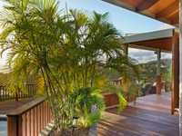House 2414475327
