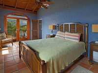 House 2414475385