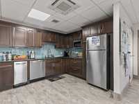 House 2420841880