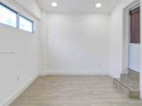 House 2437807646