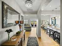 House 3020700976
