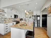 House 3020700983