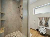 House 3020701025