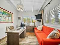 House 3020701115