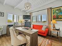 House 3020701117