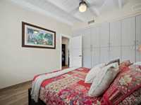 House 3020701124