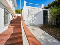 House 3020701196