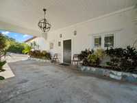 House 3020700953