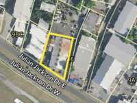 House 2741199480