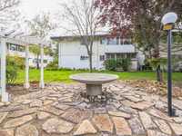 House 2655649857