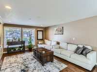 House 2475496299