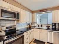 House 2475496296