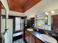 House 2530622998