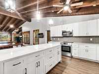 House 2569022167