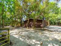 House 2569022338