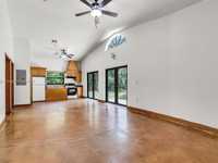 House 2569022344