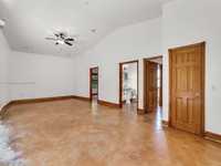 House 2569022350