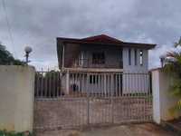 House 2489511667