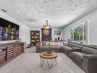 House 2811945834