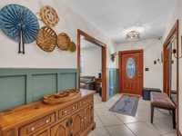 House 2811945826