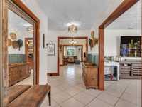 House 2811945830