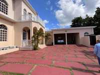 House 2493479550