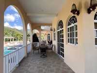 House 2493479404