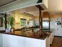 House 2931855521